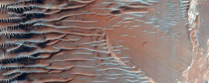 new-mars-photos-nasa-hirise-4-57b2c8682a967__700